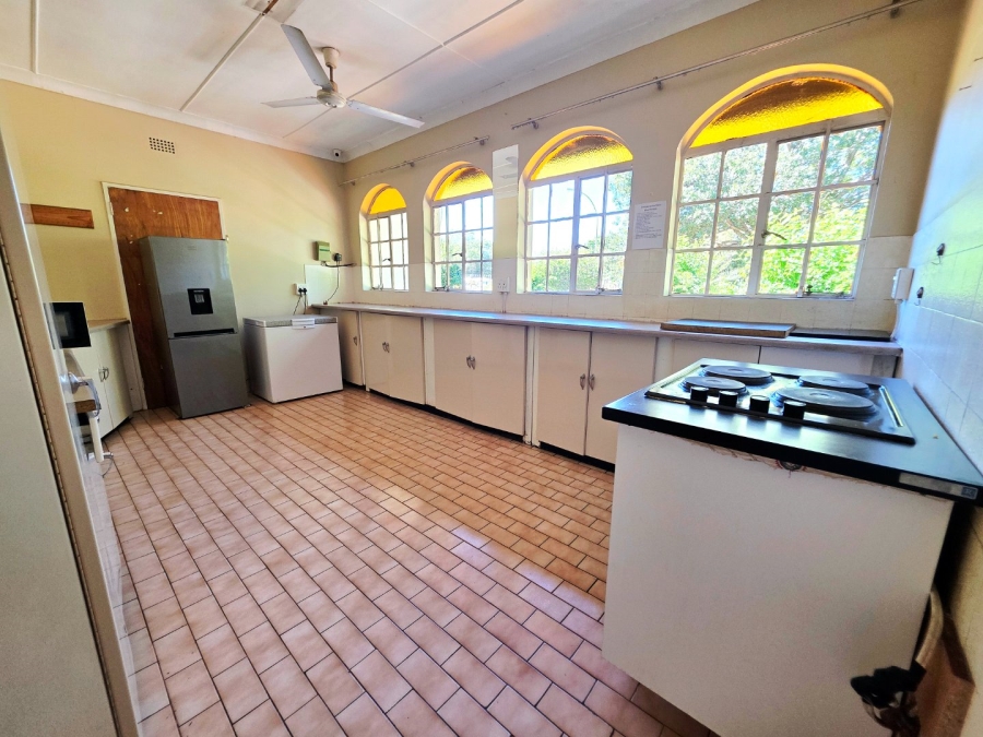 11 Bedroom Property for Sale in Universitas Free State